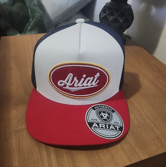 Ariat Ballcap - Picture 1 of 2